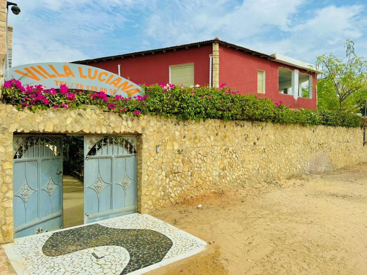 Chambres D'Hotes Villa Luciana Saly المظهر الخارجي الصورة